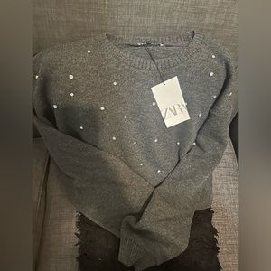 Zara sweatshirt